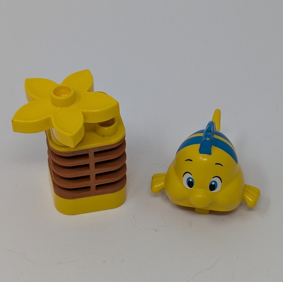 Lego Duplo Figure Flounder Little Mermaid Disney - Picture 2 of 5